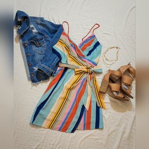 Bright fun summer dress Size M